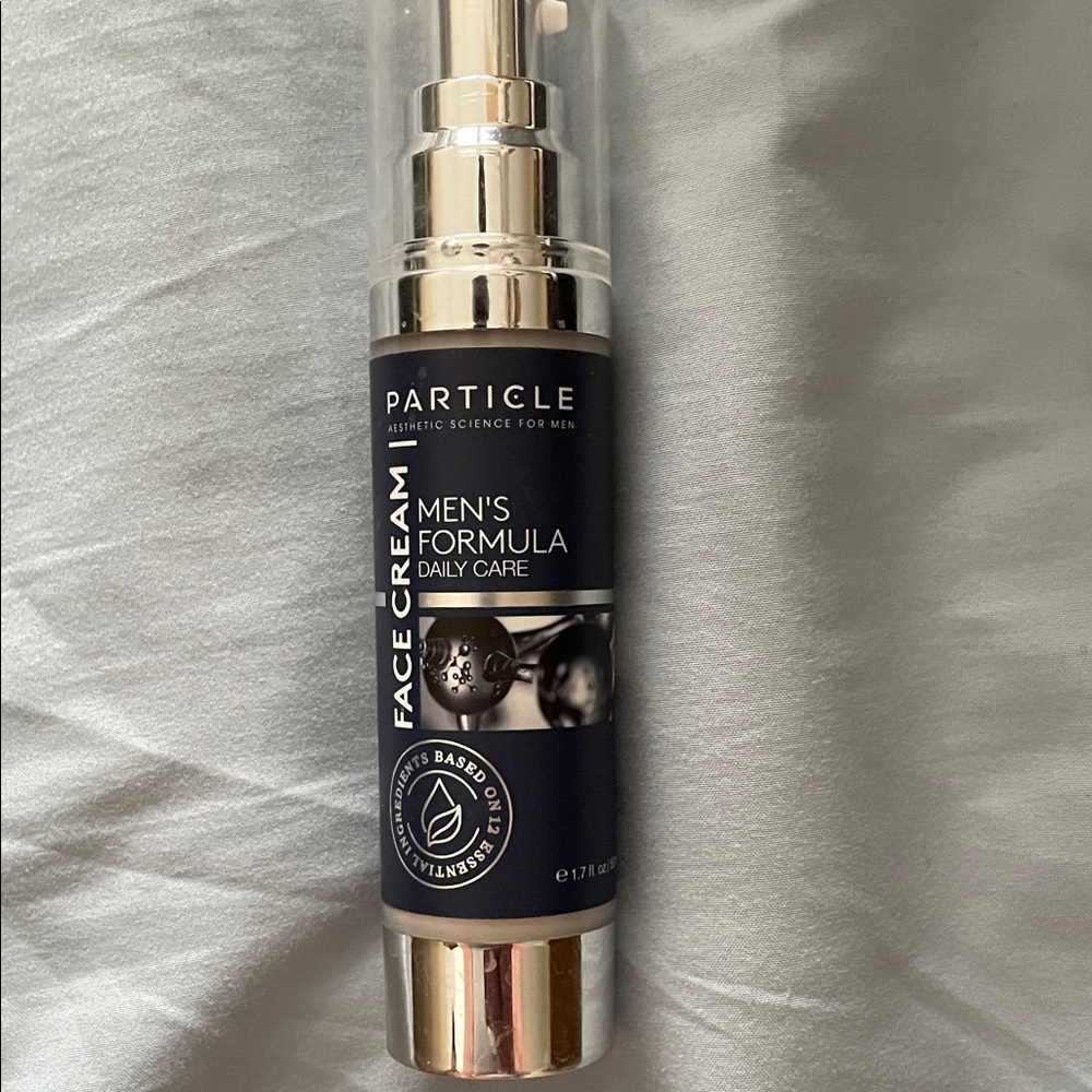 Article Men's Formula Daily Care - Silver and Black